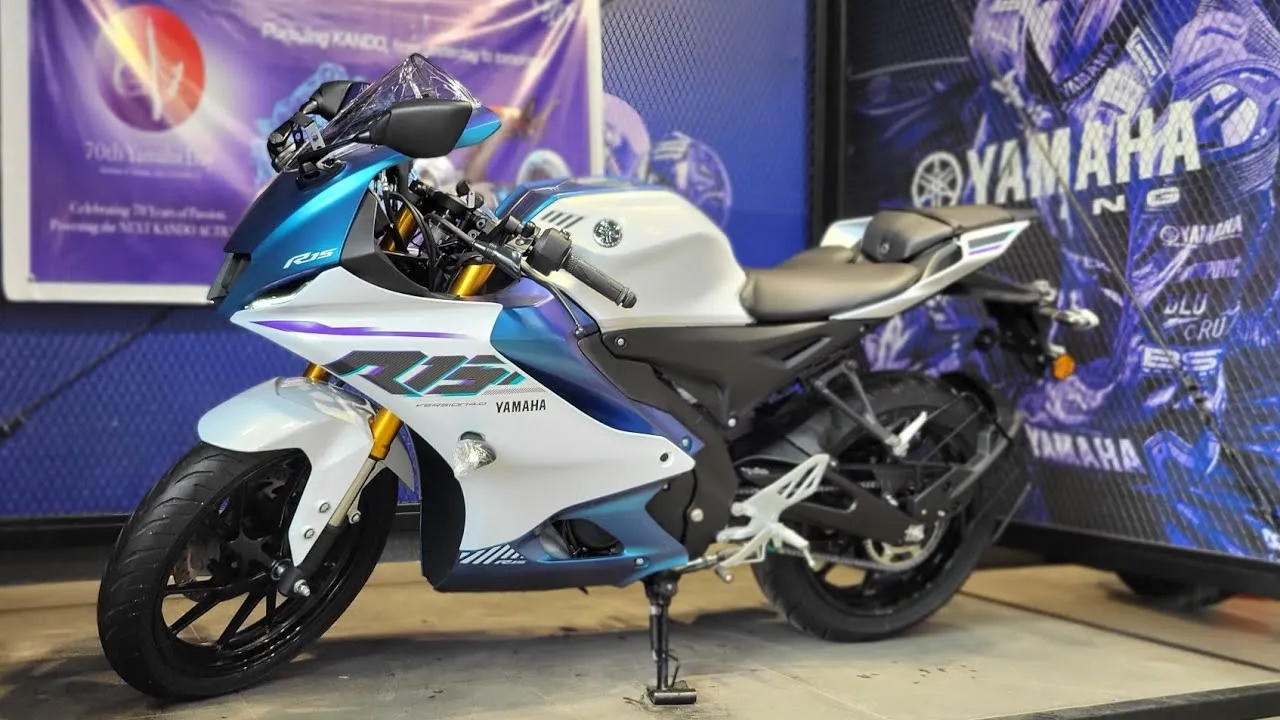 Yamaha R15